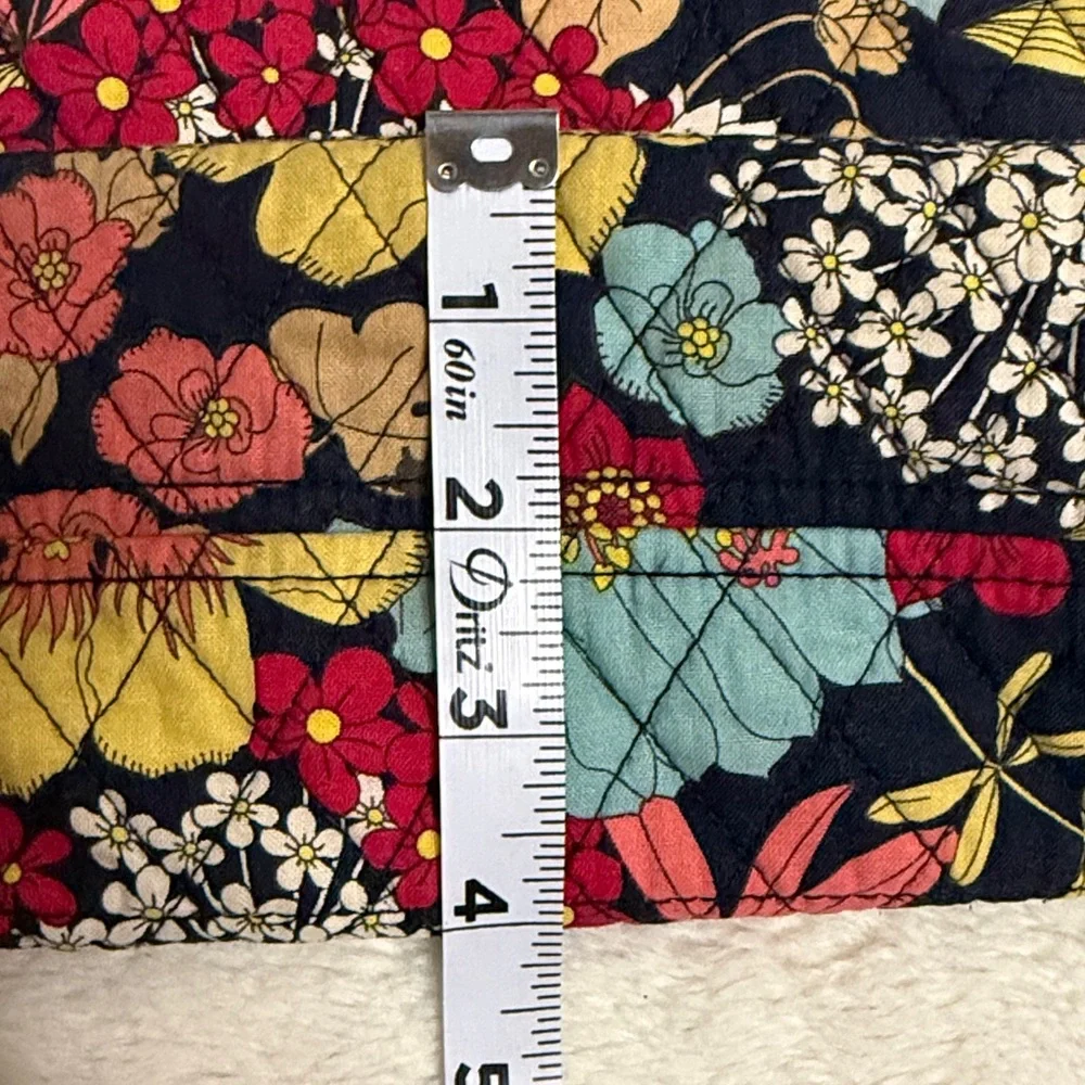 Vera Bradley Happy Snails Floral Navy Multicolor Quilted Tote Bag Purse